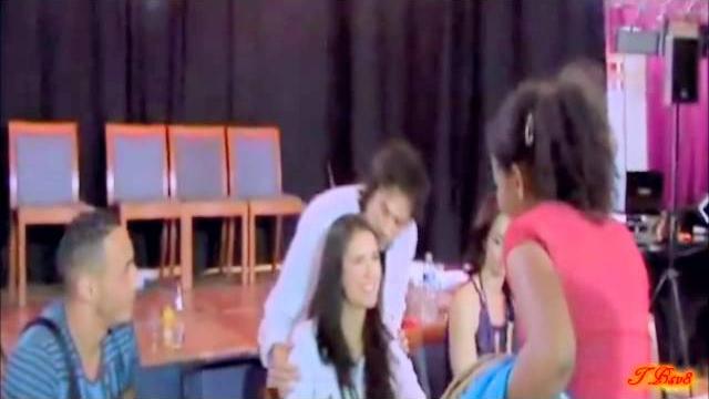 Ian & nina kiss \\ mystic love convention Ian & nina kiss \\ mystic love convention
