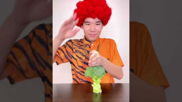 Chupa chups vs cherry vs gold vs banana Chupa chups vs cherry vs gold vs banana