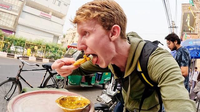 Trying $0.40 aloo kachori while exploring kamla nagar Trying $0.40 aloo kachori while exploring kamla nagar