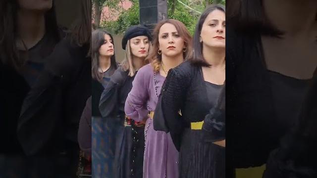 Efsane halay -gazi yıldırım aminé Efsane halay -gazi yıldırım aminé