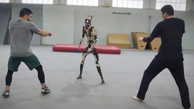 Wonder studio ai | robot fighting humans no mocap suit needed!! robot replaces human actor Wonder studio ai | robot fighting humans no mocap suit needed!! robot replaces human actor