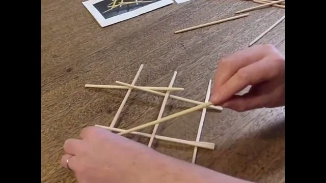 Make a da vinci self-supporting bridge from chopsticks #wood #puzzle #howto #woodbridge #davinci Make a da vinci self-supporting bridge from chopsticks #wood #puzzle #howto #woodbridge #davinci