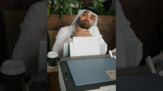 When someone works in a cafe ️ When someone works in a cafe ️
