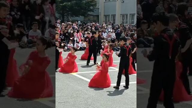 23nisan gösterisi 23nisan gösterisi