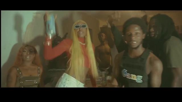 Hood brat ft souljalivintru "10k" Hood brat ft souljalivintru "10k"