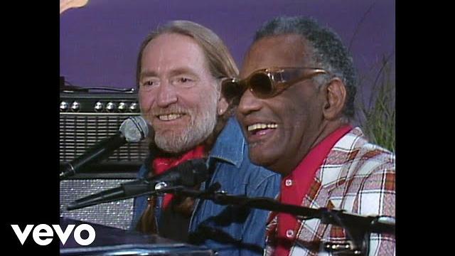 Willie nelson - seven spanish angels (official video) Willie nelson - seven spanish angels (official video)