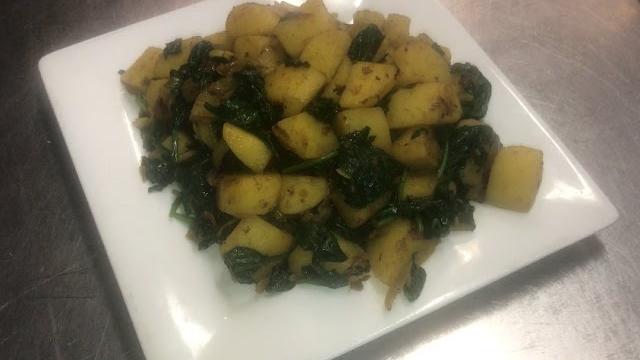 How to make indian saag aloo How to make indian saag aloo