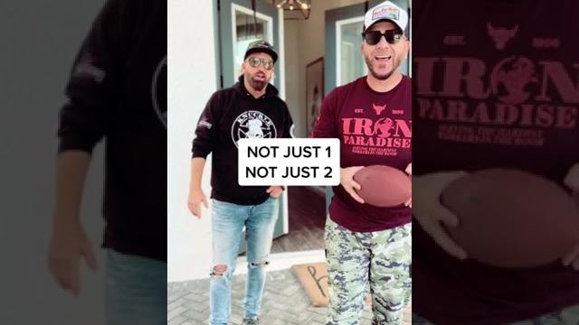 If you love america..you're gonna love this song! #threefavoritecolors #locash #countrymusic #shorts If you love america..you're gonna love this song! #threefavoritecolors #locash #countrymusic #shorts