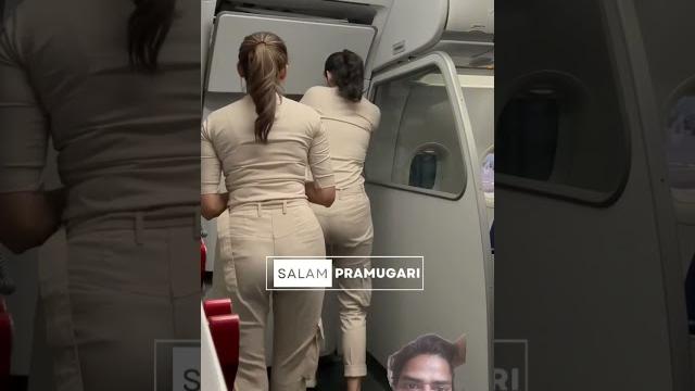 So sexy airhostase #ytshorts #short #200ksubscriber #superairjet #aviation #flight #travel So sexy airhostase #ytshorts #short #200ksubscriber #superairjet #aviation #flight #travel