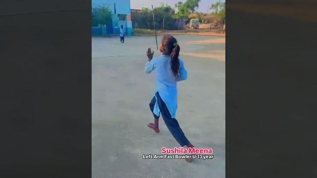 Sushila meena, a village school girl goes viral bowling left arm pace bowling! watch the action Sushila meena, a village school girl goes viral bowling left arm pace bowling! watch the action