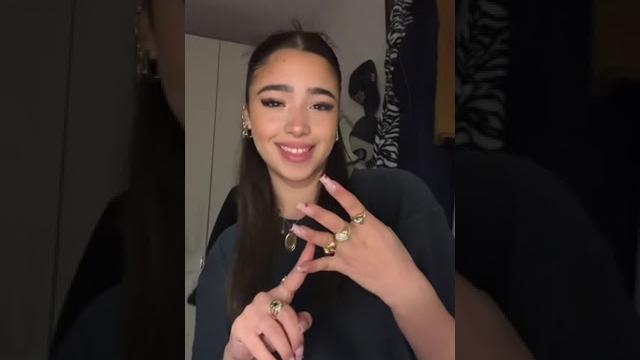 Tiktok di yasmin barbieri #shorts #tiktok Tiktok di yasmin barbieri #shorts #tiktok