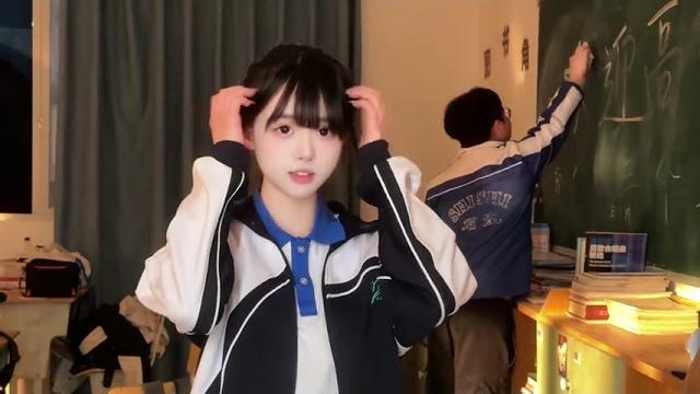 Shimianxiong - 失眠熊 - cosplay Shimianxiong - 失眠熊 - cosplay