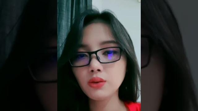 Mango live julia lea cantik full live lock room Mango live julia lea cantik full live lock room
