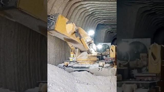 Tbm machine working ka kaam hai bade pahado me surang banna jis se heavy machinery gadi nikal jaye Tbm machine working ka kaam hai bade pahado me surang banna jis se heavy machinery gadi nikal jaye