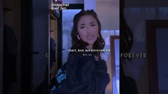Bad bitch Bad bitch