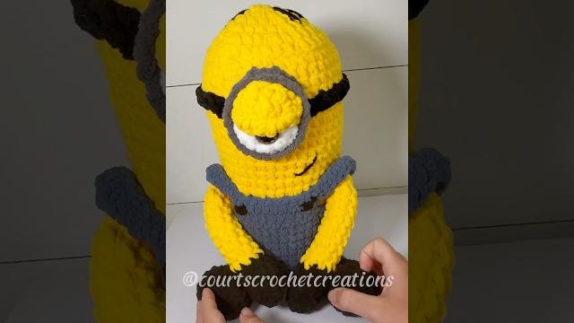 Crochet minion plushy #crochet #smallbusiness #amigurumi #despicableme #minion #minions #banana Crochet minion plushy #crochet #smallbusiness #amigurumi #despicableme #minion #minions #banana