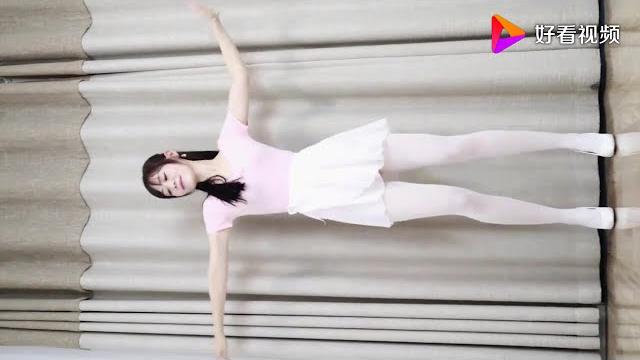 白衣短裙超高跟优酷巧小君热舞广场舞 world of dance china 白衣短裙超高跟优酷巧小君热舞广场舞 world of dance china