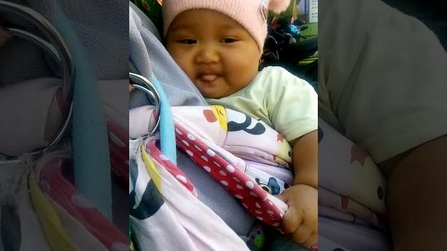 Baby fey boomerang Baby fey boomerang