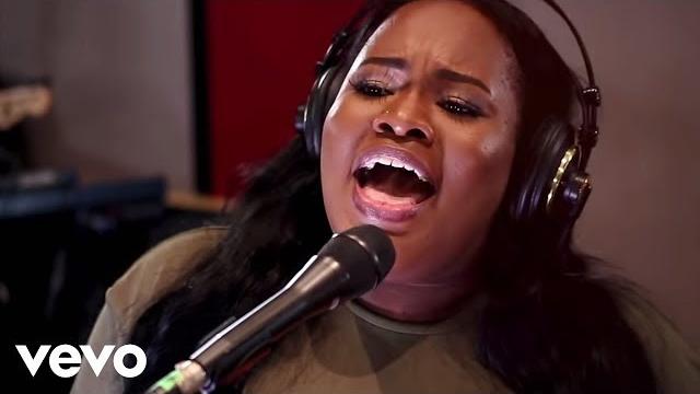 Tasha cobbs leonard - your spirit ft. kierra sheard (official video) Tasha cobbs leonard - your spirit ft. kierra sheard (official video)