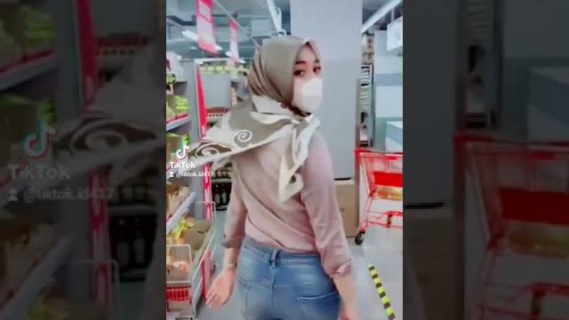 Tiktok kerudung shopping #jeans #jilbab Tiktok kerudung shopping #jeans #jilbab