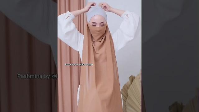 Cara memakai cadar dari hijab pasmina ya semoga membantu Cara memakai cadar dari hijab pasmina ya semoga membantu