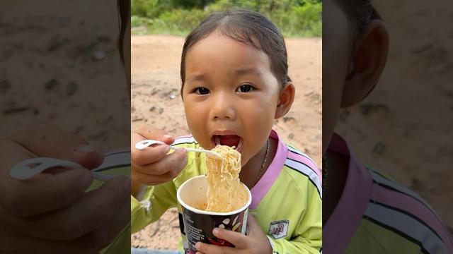 Survival skills: single mom show noodles skills with smart ideas #camping #outdoors #bushcraft Survival skills: single mom show noodles skills with smart ideas #camping #outdoors #bushcraft