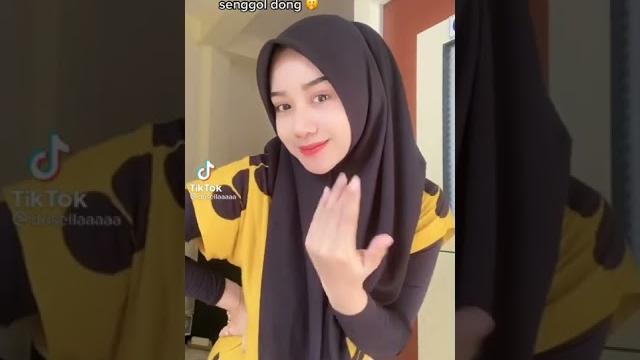 Hijab berdaster goyang hot spesial drisellaaa Hijab berdaster goyang hot spesial drisellaaa
