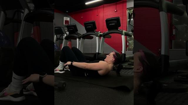Laying heel taps Laying heel taps