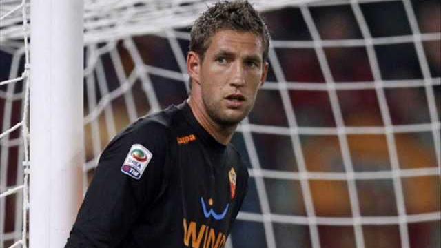 Maarten stekelenburg as roma Maarten stekelenburg as roma