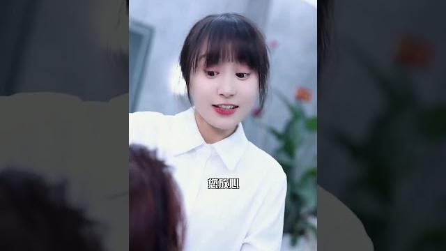 奇葩店長坑騙顧客還刁難員工,不料這一切都被總裁看在眼裡#徐三柒#搞笑#變裝#短劇 奇葩店長坑騙顧客還刁難員工,不料這一切都被總裁看在眼裡#徐三柒#搞笑#變裝#短劇