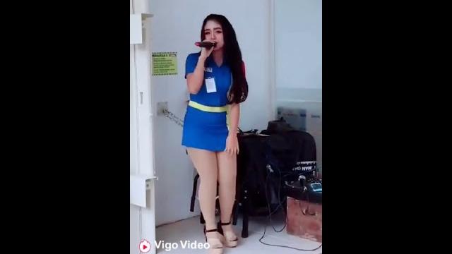 Goyangan pegawai indomart Goyangan pegawai indomart