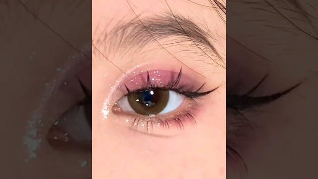 Korean eye makeup tutorial#short #shortvideo#youtubeshorts #koreanmakeup#koreanstyle #music Korean eye makeup tutorial#short #shortvideo#youtubeshorts #koreanmakeup#koreanstyle #music