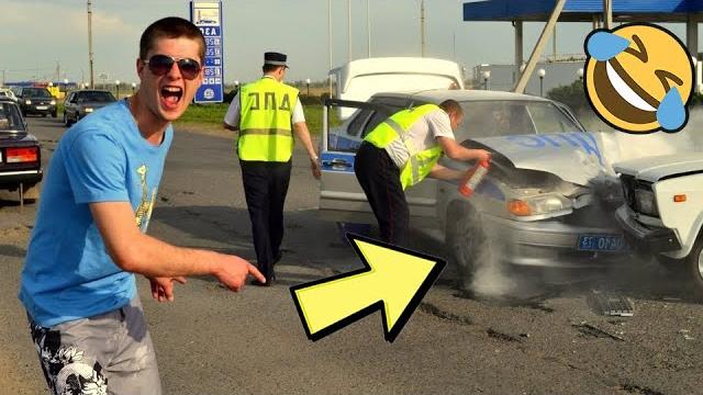 Лучшие авто приколы 2025 часть 2. нелепые ситуации на дорогах! смешные видео - я ржал до слез Лучшие авто приколы 2025 часть 2. нелепые ситуации на дорогах! смешные видео - я ржал до слез