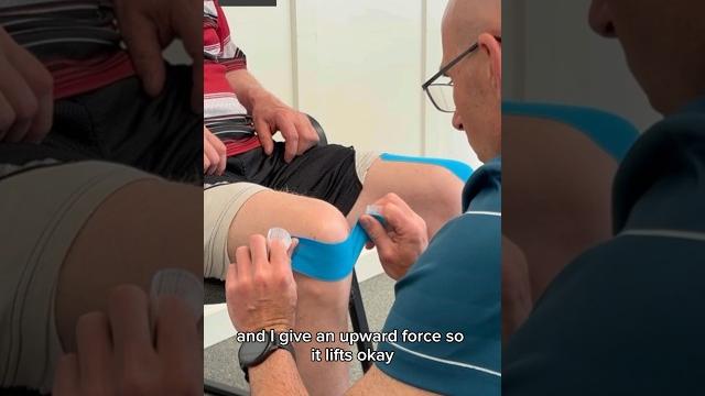 Prevent knee pain with patellar taping: kinesiology tape technique #painrelief #athlete #kneepain Prevent knee pain with patellar taping: kinesiology tape technique #painrelief #athlete #kneepain