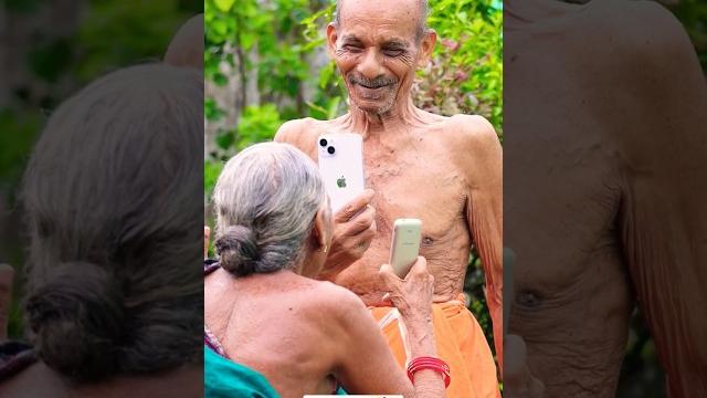 Jio phone vs iphone #shorts #ytshorts Jio phone vs iphone #shorts #ytshorts