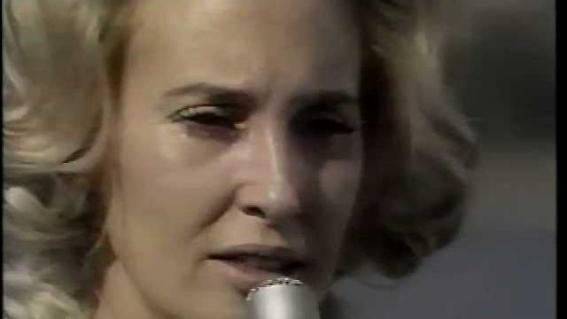Tammy wynette - "d-i-v-o-r-c-e" Tammy wynette - "d-i-v-o-r-c-e"