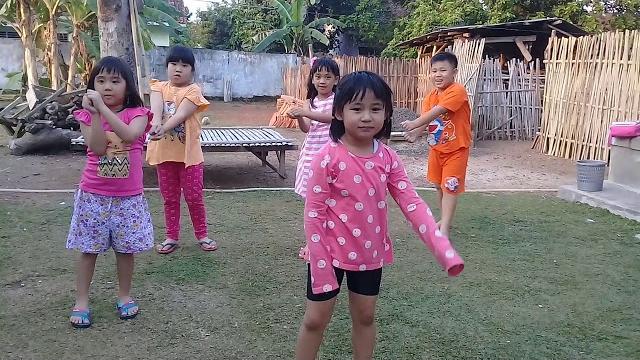 We love pinkfong baby shark_hesti widya We love pinkfong baby shark_hesti widya