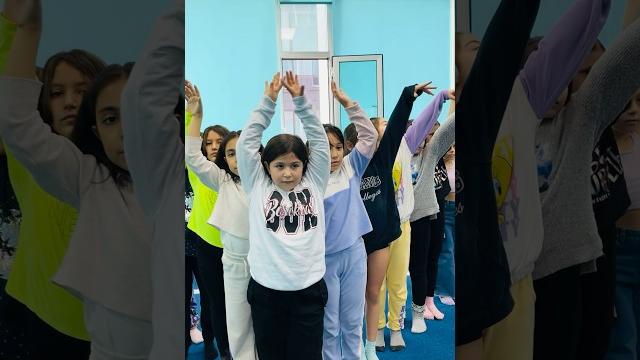 Aman güzel yavaş yürü #dance #diyarbakır #azerbülbül #azerbaba #shorts #zumba #haciko Aman güzel yavaş yürü #dance #diyarbakır #azerbülbül #azerbaba #shorts #zumba #haciko