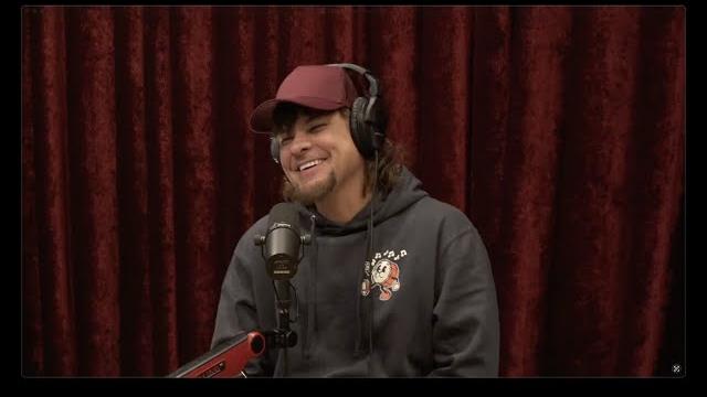 Joe rogan experience #2253 - theo von Joe rogan experience #2253 - theo von