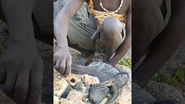 Woow bushlife survival #hadzabetribe #bushlife #cooking #hunters #monkeys #shortvideo #wildlife Woow bushlife survival #hadzabetribe #bushlife #cooking #hunters #monkeys #shortvideo #wildlife