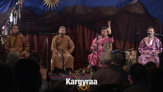 Huun-huur-tu - live berkely Huun-huur-tu - live berkely