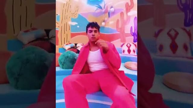 Chilling at #coachella with omar apollo Chilling at #coachella with omar apollo