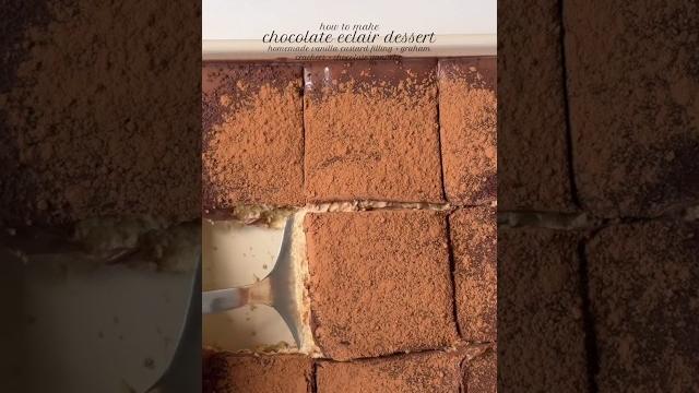 Chocolate eclair dessert Chocolate eclair dessert