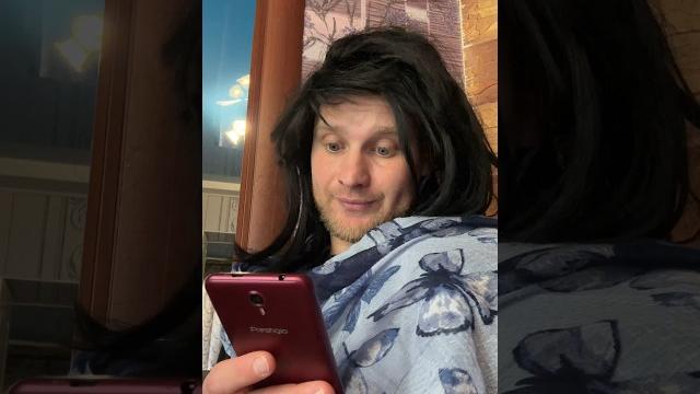 Мама и tiktok (смешное видео, приколы, юмор, поржать) Мама и tiktok (смешное видео, приколы, юмор, поржать)
