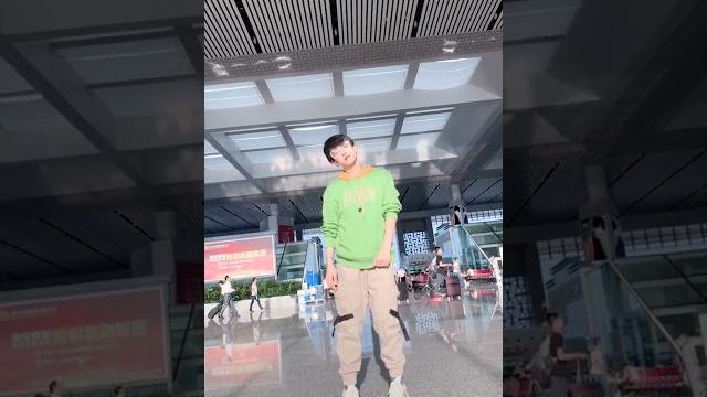 【刘宇 | 抖音】070918 哦那那那舞 交作业!你们还想看谁跳? 【刘宇 | 抖音】070918 哦那那那舞 交作业!你们还想看谁跳?