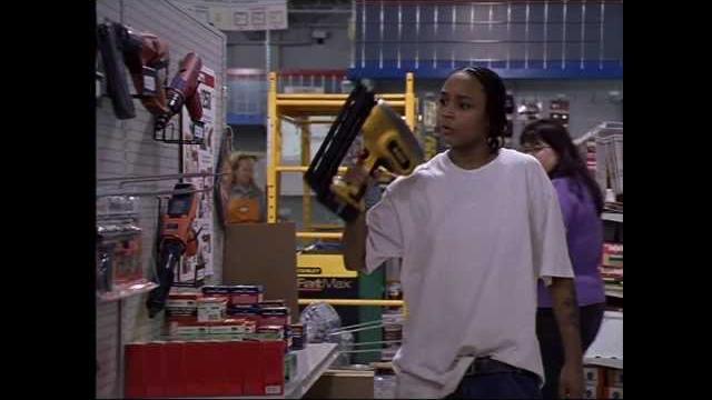 The wire | snoop buys a nailgun The wire | snoop buys a nailgun