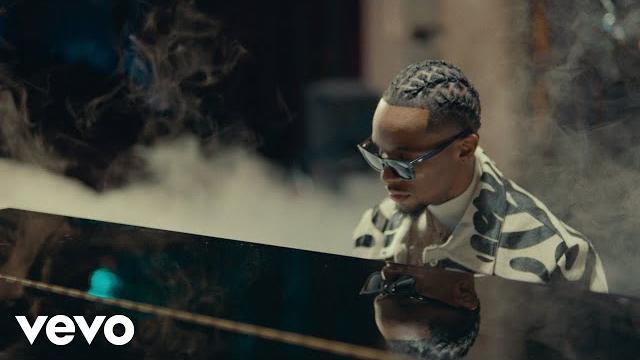 Toosii - favorite song (official video) Toosii - favorite song (official video)