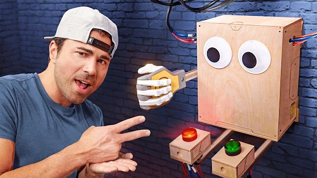 My rock, paper, scissors robot never loses (+9 other inventions) My rock, paper, scissors robot never loses (+9 other inventions)