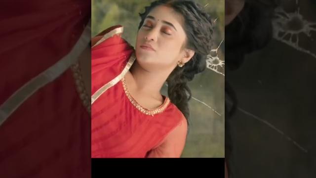 Nayara bus se gir gai #shorts #vlog #viralvideo Nayara bus se gir gai #shorts #vlog #viralvideo