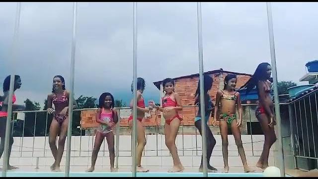 Desafio na piscina Desafio na piscina